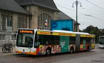 HEAG (DA MB 387) wirbt fr SGD.
Aufgenommen am HBF Darmstadt, 18.8.2010.