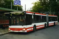 DSW 1638, ein MAN NG263, aufgenommen im Oktober 1999 an der Haltestelle Westfalenstadion in Dortmund.