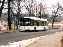 26. 11. 2004 - der erste Betriebstag des Prototyps �koda-Irisbus 24Tr #51 in Marienbad - hier am Goetheplatz.
