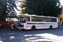 Ein Karosa C734 von Fa. Ligneta autobusy a. s. aus Touzim (Teusing) am Busbahnhof in Marianske Lazne (Marienbad), 6. 9. 2005