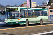 Mercedes O 405 N2 der SWB auf den Kennedybr�cke in Bonn - 10.01.2011