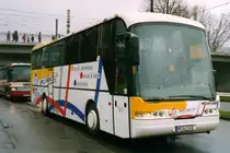 Neoplan Euroliner N316 SHD, aufgenommen im M�rz 2002 auf der Ardeystra�e in Dortmund.