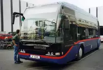 Neoplan N6108, aufgenommen auf der IAA 2000 in Frankfurt.