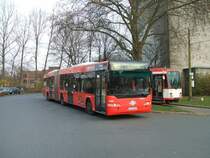 Bogestra Neoplan Gelenkbus,Wagen 0166,von Wanne Eickel Hbf. nach Bochum Harpen-Ruhrpark.Werbetr�ger von  Media Markt (16.11.2007)