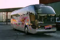 Neoplan Starliner N516 SHD, aufgenommen im November 1998 auf dem Gel�nde der Neoplan NL Rhein Ruhr in Oberhausen.