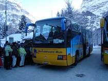 AVG Grindelwald Nr. 28/BE 376'483 Mercedes O 404 am 31. Dezember 2010 Grindelwald, Bahnhof