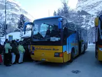 AVG Grindelwald Nr. 28/BE 376'483 Mercedes O 404 am 31. Dezember 2010 Grindelwald, Bahnhof