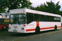 MAN SL202, aufgenommen im September 2002 auf dem Parkplatz der Westfalenhallen in Dortmund.