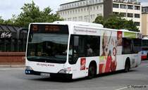 Hochbahn 2811 (HH HN 2811) macht Werbung f�r Joeys Pizza.
Aufgenommen am ZOB Altona, 21.8.2010.

