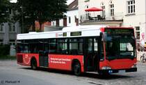 Hochbahn 2341 (HH HN 2341) macht Werbung f�r die Deutsche Bahn.
Aufgenommen am ZOB Altona, 21.8.2010.
