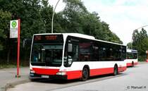 Hochbahn 2825 (HH HN 2825).
Aufgenommen am S-Bahnhof Neuwiedenthal, 21.8.2010.