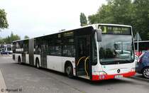 KVB 733 (K VB 733) mit Shuttlebus der Route 1.
Aufgenommen vor dem Betriebshof K�ln Niehl, 29.8.2010.