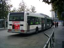 Heuliez GX 417 GNV am Zentral-Omnibus-Bahnhof  Nancy R�publique . Wagen 524. Der Erdgas-Gelenkbus ist mit einem Volvo-Motor angetrieben.