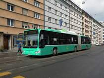 Mercedes Citaro mit der Betriebsnummer 716 auf der Linie 30 an der Haltestelle Gewerbeschule. Die Aufnahme stammt vom 28.03.2011.