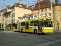 TN Neuch�tel - Nr. 120 - NAW/Hess Gelenktrolleybus am 8. M�rz 2011 in Neuch�tel, Place Pury