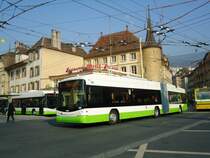 TN Neuch�tel - Nr. 144 - Hess/Hess Gelenktrolleybus am 8. M�rz 2011 in Neuch�tel, Place Pury