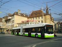 TN Neuch�tel - Nr. 145 - Hess/Hess Gelenktrolleybus am 8. M�rz 2011 in Neuch�tel, Place Pury
