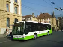TRN La Chaux-de-Fonds - Nr. 332/NE 20'232 - Mercedes Citaro am 8. Mrz 2011 in Neuchtel, Place Pury