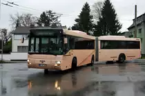 Klingenfu Jumbo 13, ein MAN SG313, aufgenommen whrend der Sonderfahrt durchs Oberbergische Land am 27.02.2011 in Solingen auf der Hhe.
Jumbo 13 war der  Tourbus  bei dieser Fotofahrt.