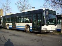 Ein Mercedes Benz Citaro am Bahnhof Potsdam Hauptbahnhof. Aufgenommen am 28.11.2007
