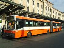TPG Gen�ve - Nr. 266/GE 96'101 - Mercedes O 405G am 10. M�rz 2011 beim Bahnhof Gen�ve