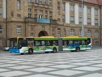 Konrad der Kulturbus der CVAG steht auf dem Chemnitzer Theaterplatz
