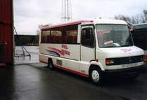 Mercedes 614 D, aufgenommen im November 2000 im GWZ der Neoplan NL in Oberhausen.