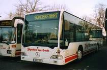Mercedes O530 Citaro, aufgenommen im Januar 2002 auf dem Parkplatz der Westfalenhallen in Dortmund.