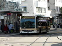 AZZK - Mercedes Citaro Nr.54  ZH 738054 bei der Haltestelle Opernhaus in Z�rich am 01.04.2011