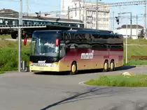 Marti Reisecar Setra S 416 GT-HD  BE572215 bei Carterminal beim Bahnhof Biel am 02.04.2011