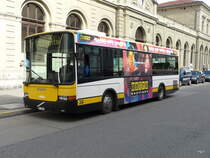 VB Schaffhausen - Volvo  Nr.34  SH  38034 bei den Haltestellen vor dem Bahnhof Schaffhausen am 01.04.2011

