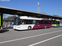 Busland AG (bls) Nr. 25 ''Moonliner'' (Volvo/Hess B7L) am 8.4.2011 beim Bhf. Burgdorf.