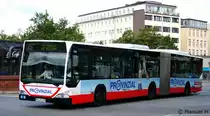 Hochbahn 7508 (HH HN 2578) mit Werbung f�r die Provinzial Versicherung.
Aufgenommen am ZOB Altona, 2.9.2010.