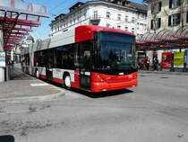 Winterthur - Hess-Swisstrolley BGT-N1C Nr.104 bei den Bushaltestellen vor dem Bahnhof in Winterthur am 01.04.2011

