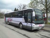 Neoplan N 316 der Firma Kaiser-Reisen am 14.04.2011 in Chemnitz.