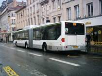 der EvoBus MB O 530 G CNG (Citaro) mit der Wagennummer 548 auf der Linie 138 in der St.-Dizier-Stra�e.