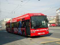 VBL Luzern - Nr. 210 - Hess/Hess Gelenktrolleybus am 11. M�rz 2011 in Luzern, Weinbergli (mit Vollwerbung f�r  FREY+CIE )