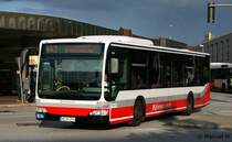 Hochbahn 6934 (HH HN 2994).
Aufgenommen am ZOB Harburg, 2.9.2010.