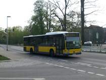 Mercedes-Benz O 530 II (Citaro Facelift) auf der Linie 161 nach S-Bahnhof Erkner an der Haltestelle Sch�neiche Dorfaue.