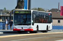 Mercedes O 530 Citaro, Linie 606 der SWB auf der Kennedybr�cke - 08.04.2011