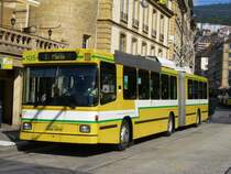 TN - NAW / Hess Trolleybus Nr.105 bei der Haltestelle Place Pury am 19.09.2007