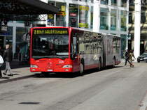 Winterthur - Mercedes Citaro Nr.324  ZH 687324 bei den Bushaltestellen vor dem Bahnhof in Winterthur am 01.04.2011