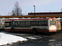 ex-Krefelder MAN NL222 2K0 3620 am Busbahnhof Cheb (Eger), 28. 11. 2007