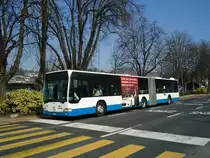 VBL Luzern - Nr. 142/LU 199'442 - Mercedes Citaro am 11. M�rz 2011 beim Bahnhof Luzern