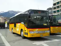 Ev�quoz, Erde - VS 16'098 - Setra am 3. April 2011 beim Bahnhof Sion