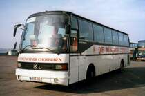 Setra S215 HD, aufgenommen im M�rz 1997 auf dem Busparkplatz in Venedig.