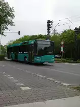 Ein VGF Solaris am 27.04.11 in Frankfurt am Main Eckenheim 