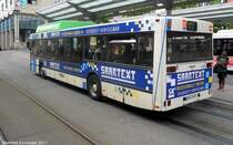 Hier ist ein MAN Bus mit Werbung fr den Saartext des Saarlndischen Rundfunk zu sehen. Das Bild habe ich am 28.04.2011 gemacht.
