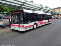 Hier ist ein MAN Bus mit Werbung fr das Bauhaus zu sehen. Das Bild habe ich am 28.04.2011 gemacht.