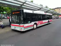 Hier ist ein MAN Bus mit Werbung f�r das Bauhaus zu sehen. Das Bild habe ich am 28.04.2011 gemacht.